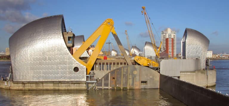 Expert Engineering Solutions for Water and Flood Control